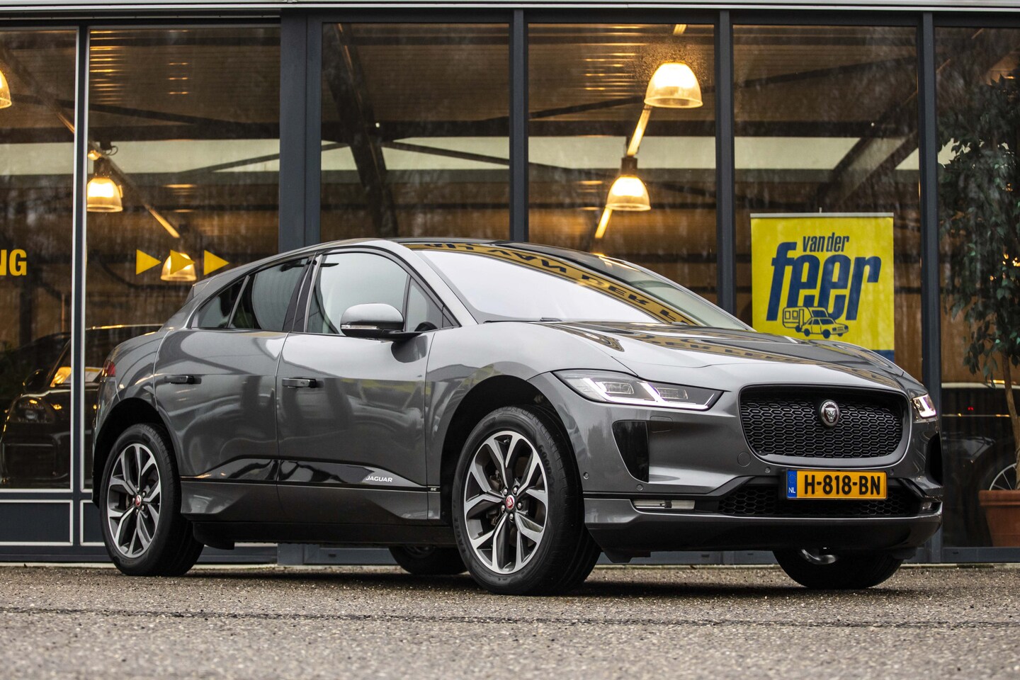 Jaguar I-PACE - EV400 Business Edition SE EV400 Business Edition SE 90 kWh - AutoWereld.nl