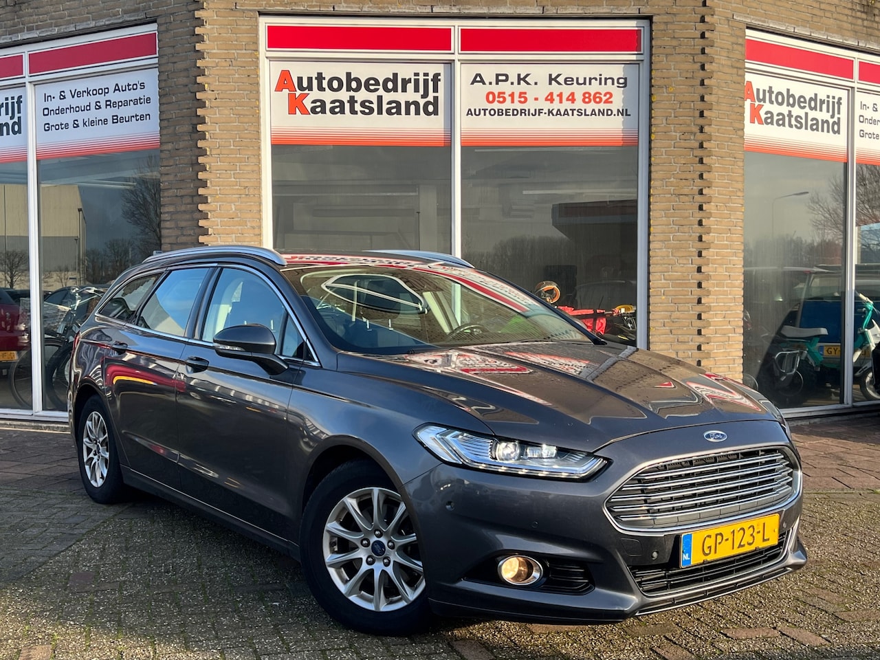 Ford Mondeo Wagon - 1.6 TDCi Titanium - Keyless - Xenon - Lane Assist - PDC - 2015 - AutoWereld.nl