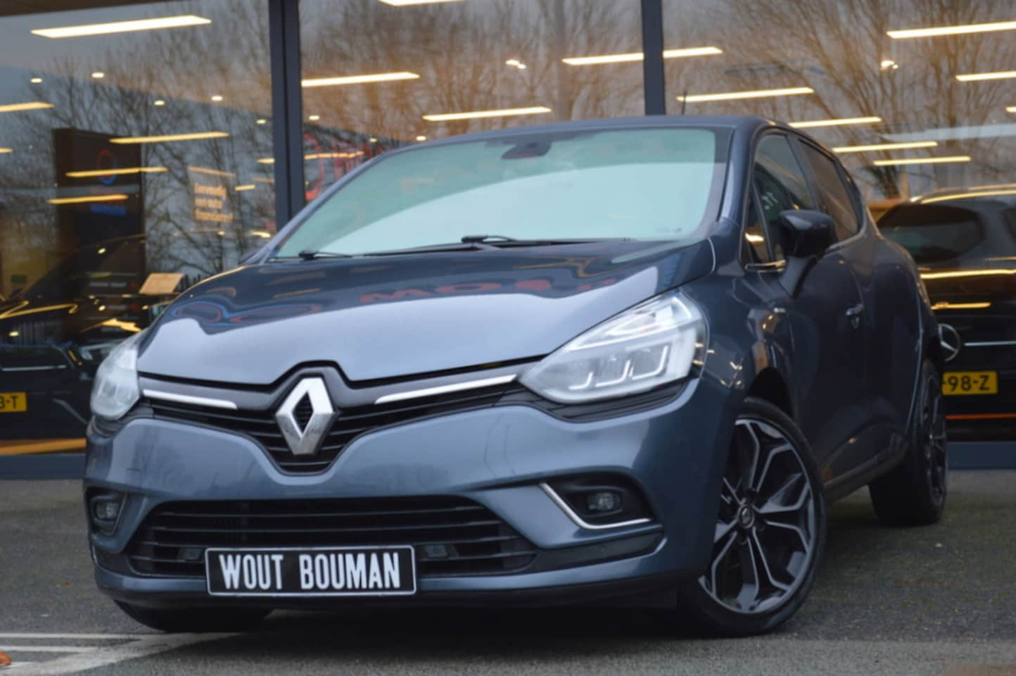 Renault Clio - 0.9 TCe Bose Navi Led Clima Bose Camera Pdc - AutoWereld.nl