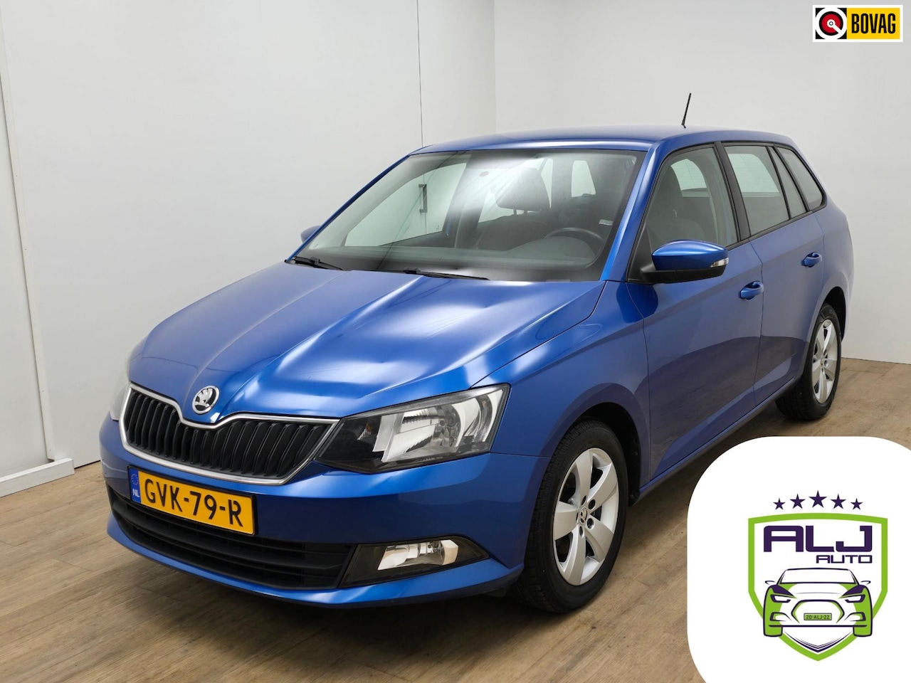 Skoda Fabia Combi - Occasion1.2 TSI Style met cruisecontrol en parkeersensoren | Tweedehands Skoda Fabia klein - AutoWereld.nl