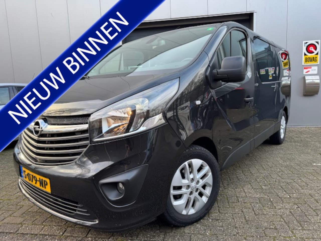 Opel Vivaro Combi - 1.6 CDTI L2H1 BiTurbo ecoFLEX 9 Persoons Marge! - AutoWereld.nl