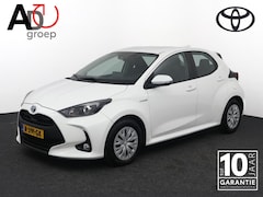 Toyota Yaris - 1.5 Hybrid | Navigatie | keyless entry en start | Climate control | All season banden |