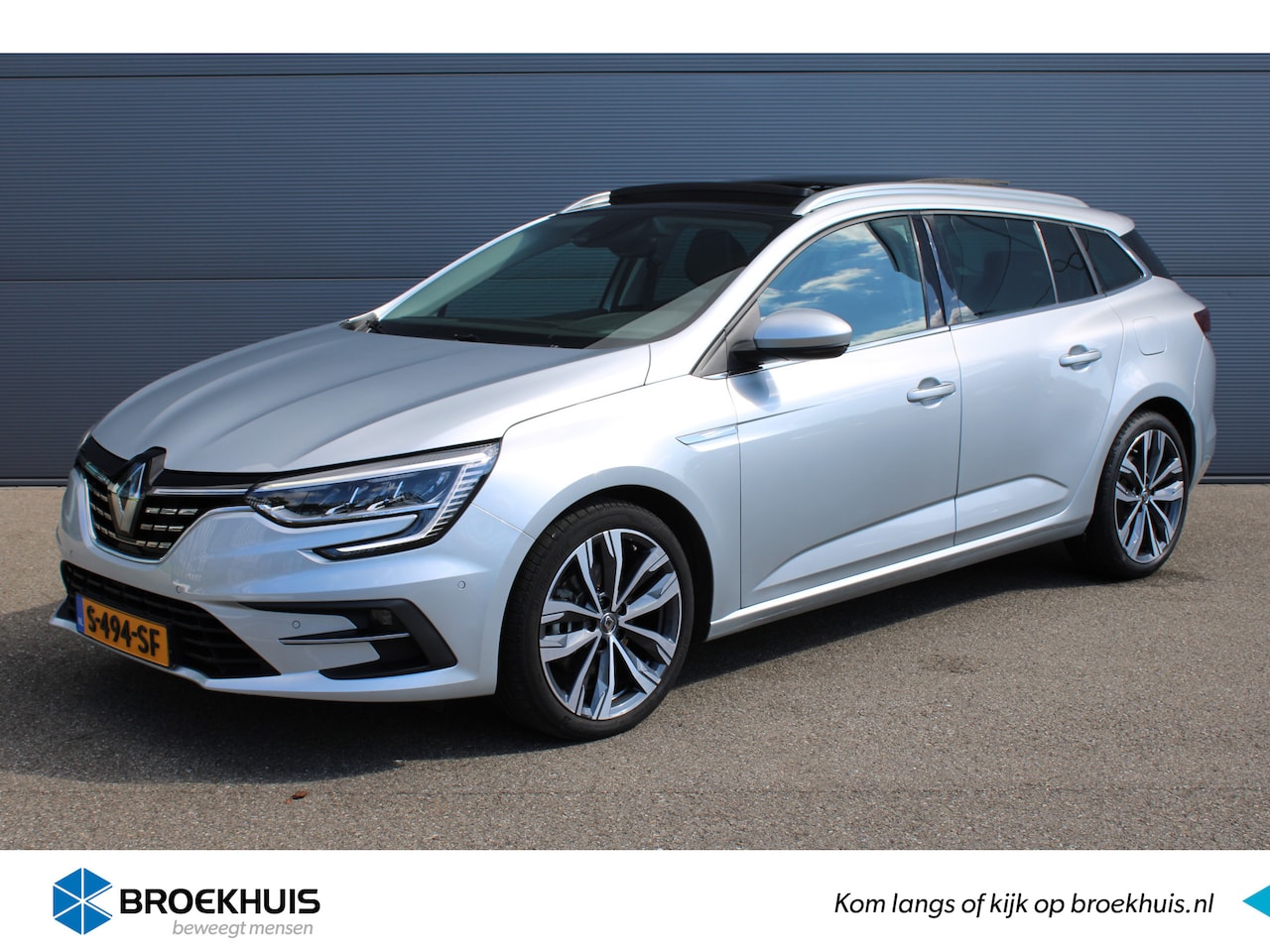 Renault Mégane E-Tech - Estate 1.6 Plug-In Hybrid 160 Techno automaat | KEYLESS | OPEN DAK | NAVI | TREKHAAK | - AutoWereld.nl