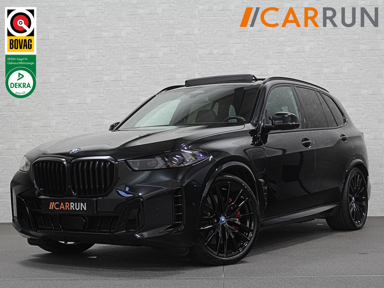 BMW X5 - xDrive50e M-Sport Pro | B&W High-End | Sky-Lounge Pano | 360 View | ACC | Massage | Soft-C - AutoWereld.nl