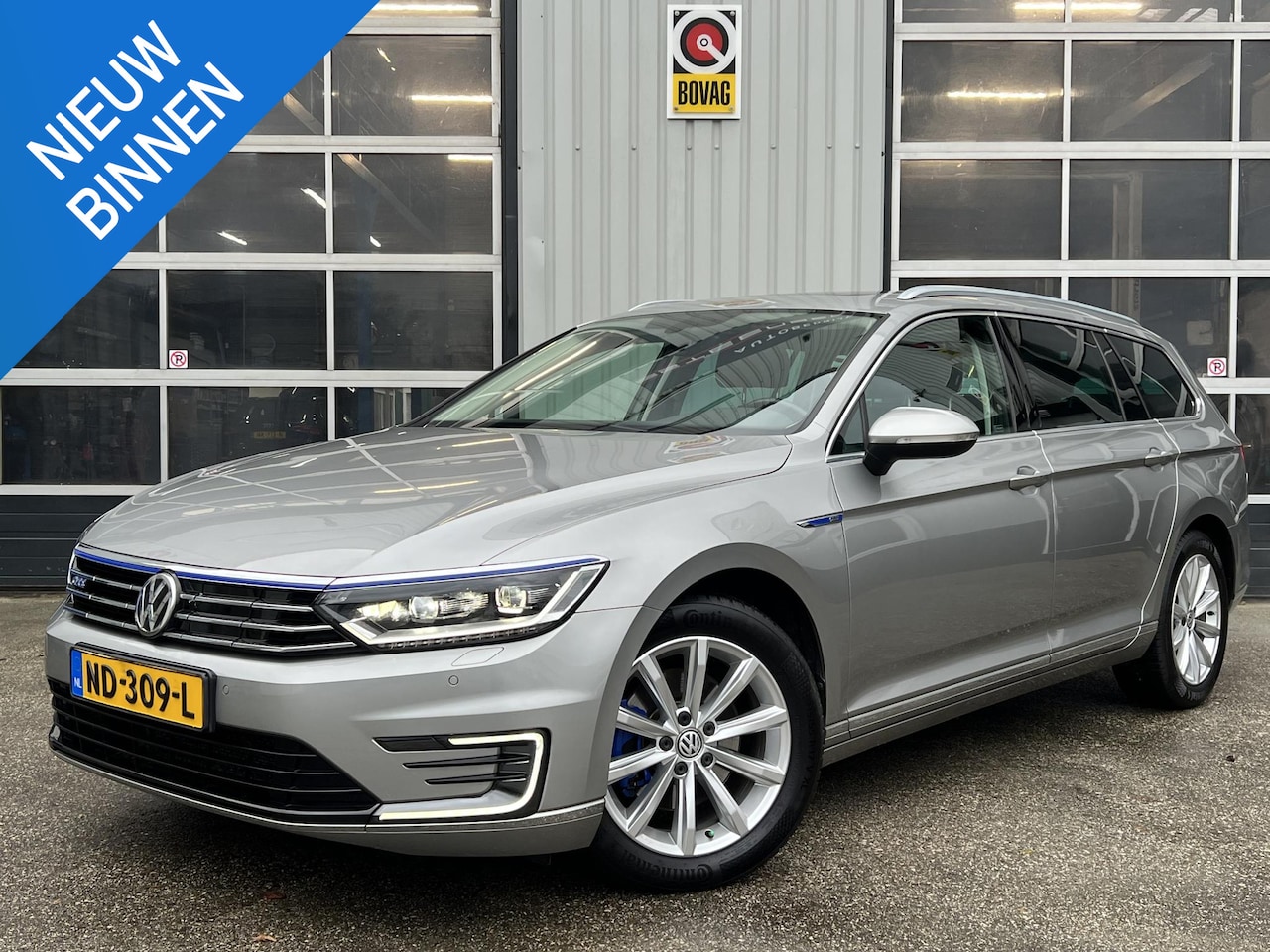 Volkswagen Passat Variant - 1.4 TSI GTE Connected Series Plus panodak stoelverwarming trekhaak - AutoWereld.nl