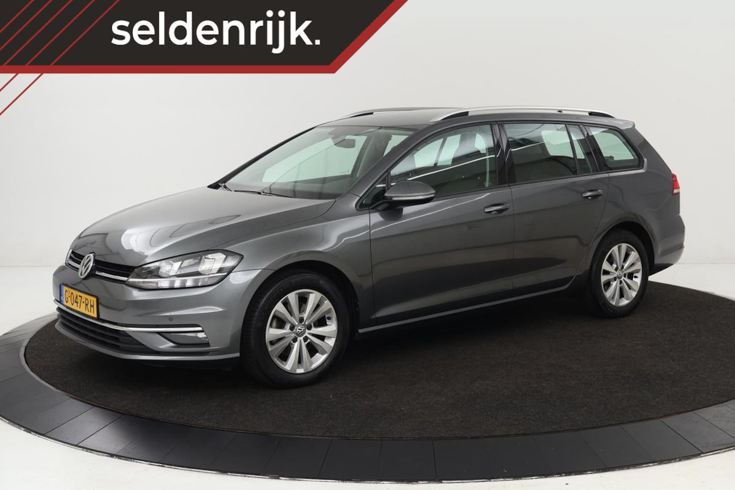 Volkswagen Golf Variant - 1.0 TSI Comfortline | Trekhaak | Stoelverwarming | Camera | Massage | Carplay | Adaptive c - AutoWereld.nl