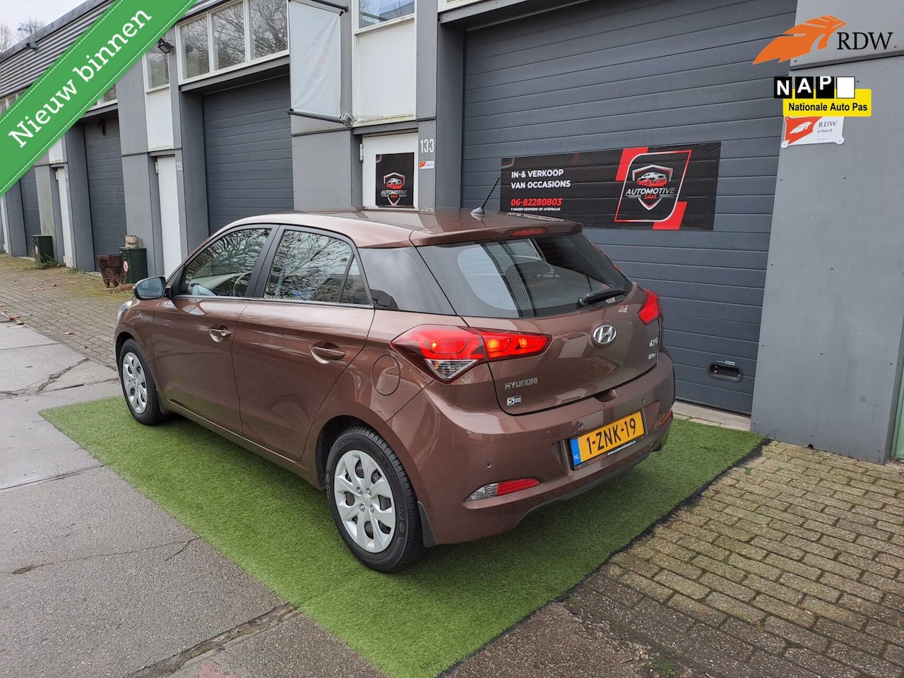 Hyundai i20 - 1.2 HP i-Motion Comfort 2015 Climate Cruise NAP - AutoWereld.nl