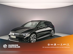 Volkswagen Golf - R-Line 1.5 eTSI 150pk DSG Automaat Panoramadak, Harman Kardon audio, Navigatie, LED matrix