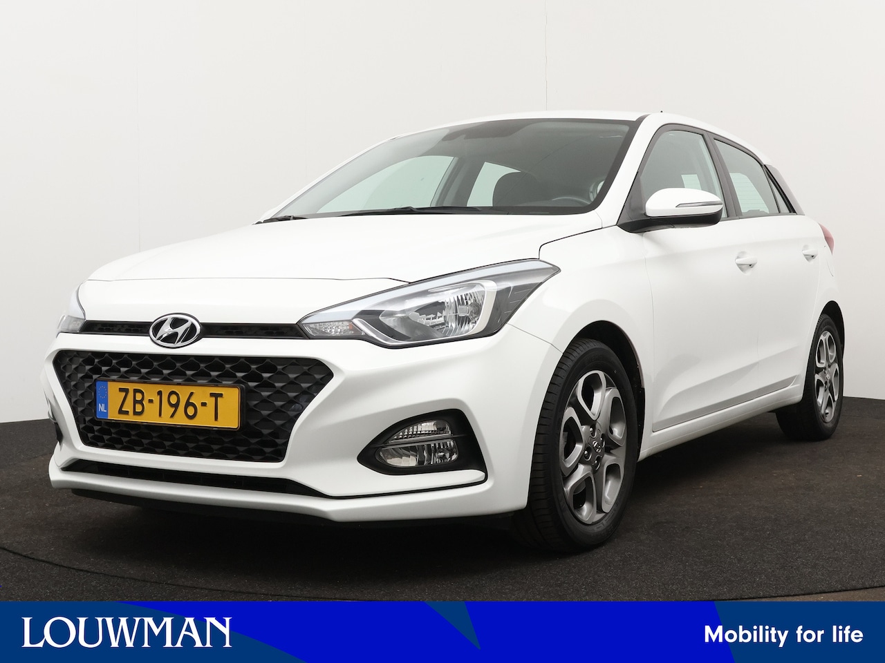 Hyundai i20 - 1.0 T-GDI Comfort Limited | Navigatie | DAB | Parkeersensoren | LM velgen | Stoel en stuur - AutoWereld.nl