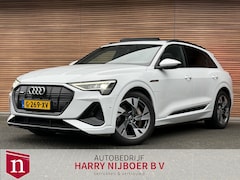 Audi e-tron - e-tron 50 quattro Launch edition Black 71 kWh n S-line S-Line / Navigatie / Panoramadak