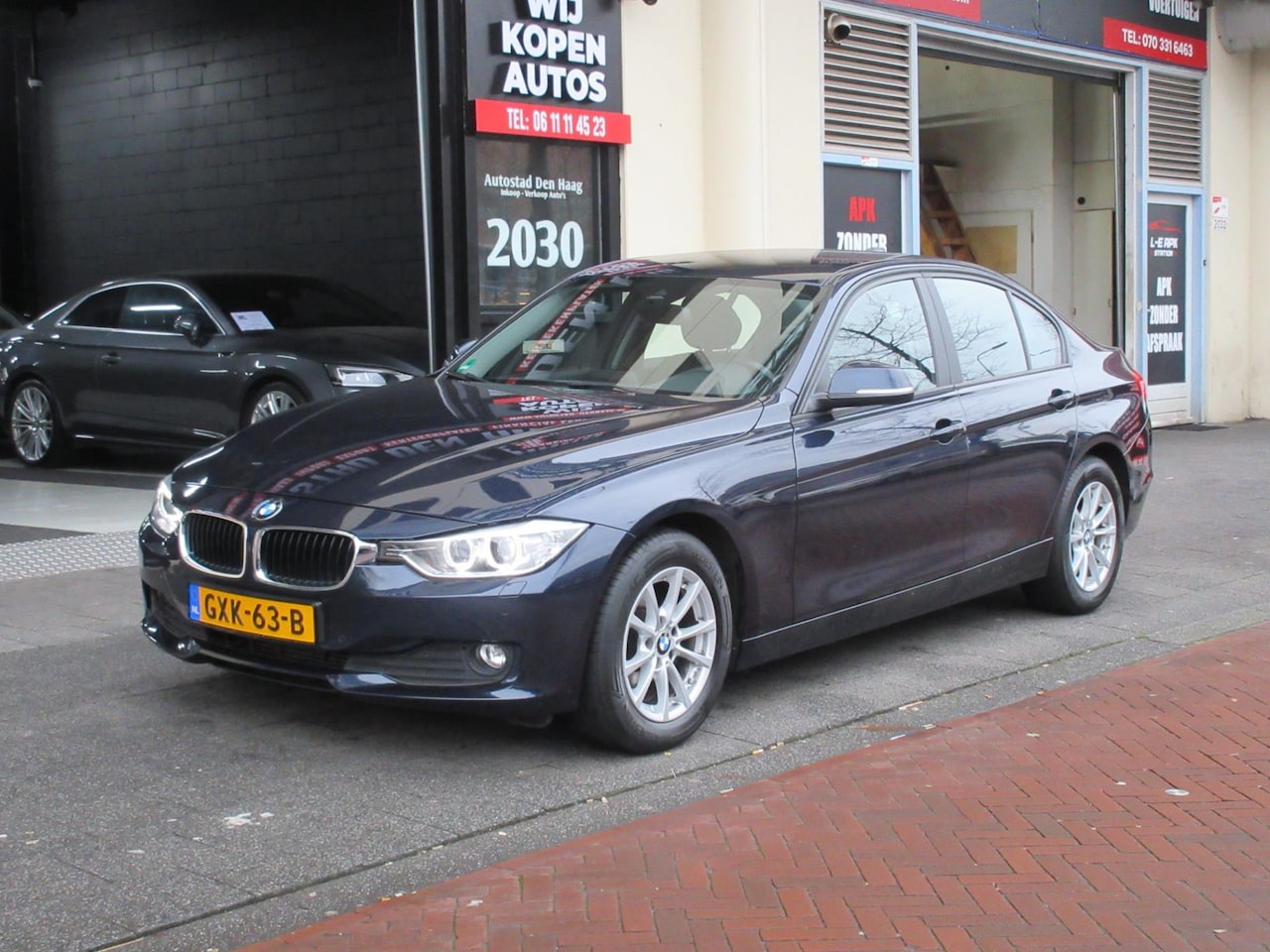 BMW 3-serie - 316i Automaat Navi Clima Xenon Led - AutoWereld.nl