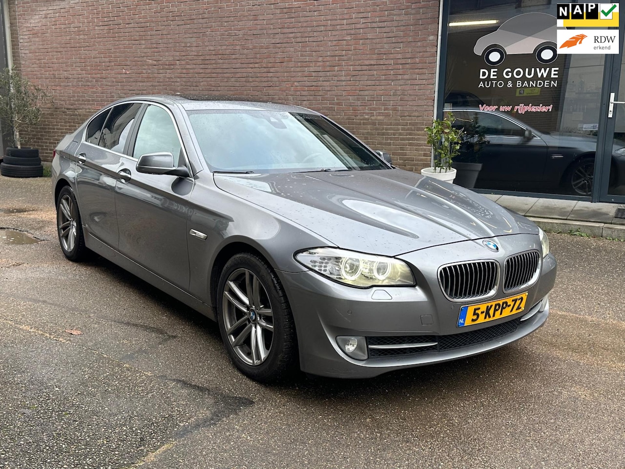 BMW 5-serie - 520i/ EXPORT - AutoWereld.nl