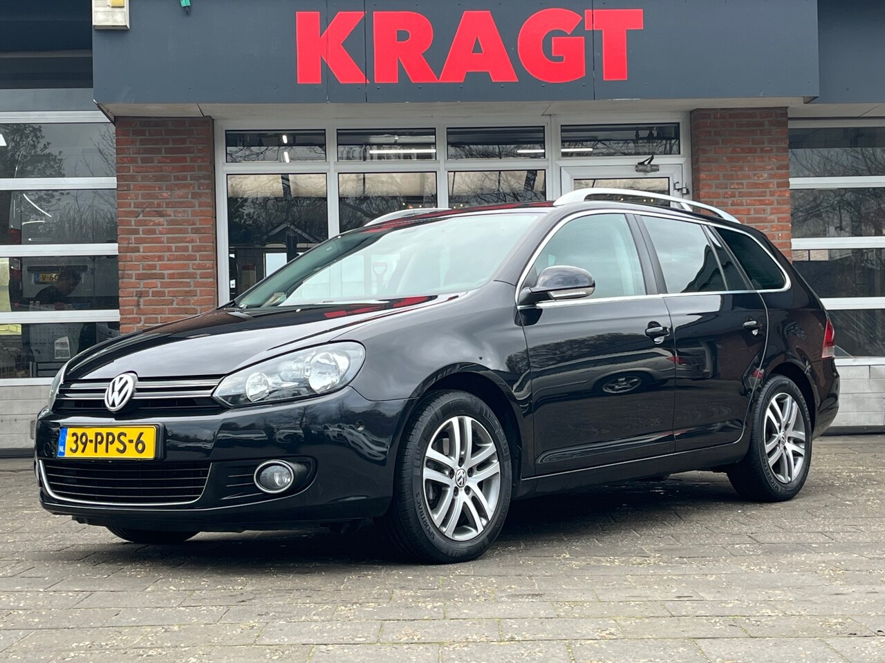 Volkswagen Golf Variant - Highline 1.4 TSI 122 pk - AUTOMAAT - Panoramadak - climate - AutoWereld.nl