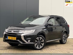 Mitsubishi Outlander - 2.0 PHEV instyle+