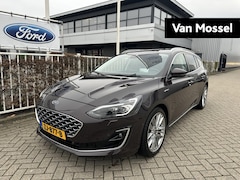 Ford Focus Wagon - 1.0 EcoBoost Vignale 125pk | Navigatie | Parkeersensoren | lLederenbekleding | Stoel verw.