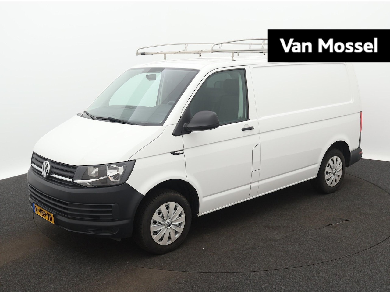 Volkswagen Transporter - 2.0 TDI L1H1 | Airco | Radio | Bluetooth | Trekhaak | - AutoWereld.nl