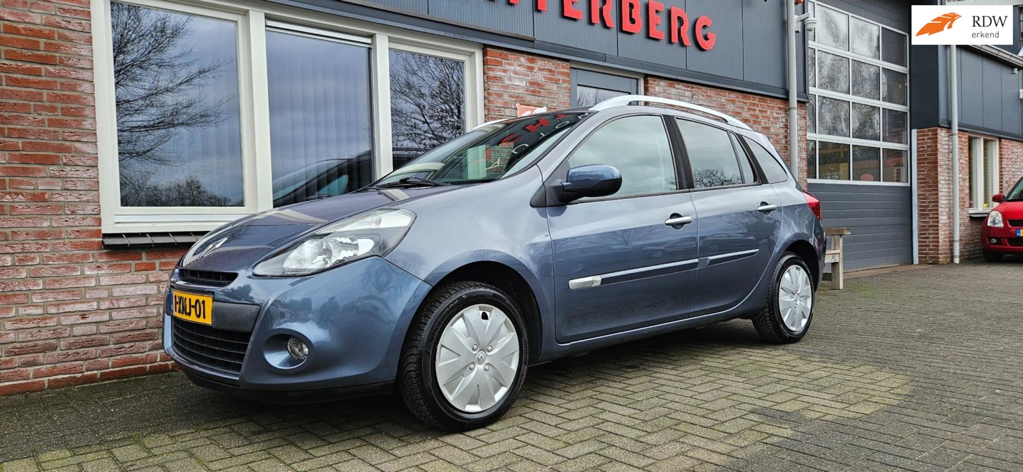 Renault Clio Estate - 1.2-16V Collection Airco! Trekhaak! Nette Auto! - AutoWereld.nl