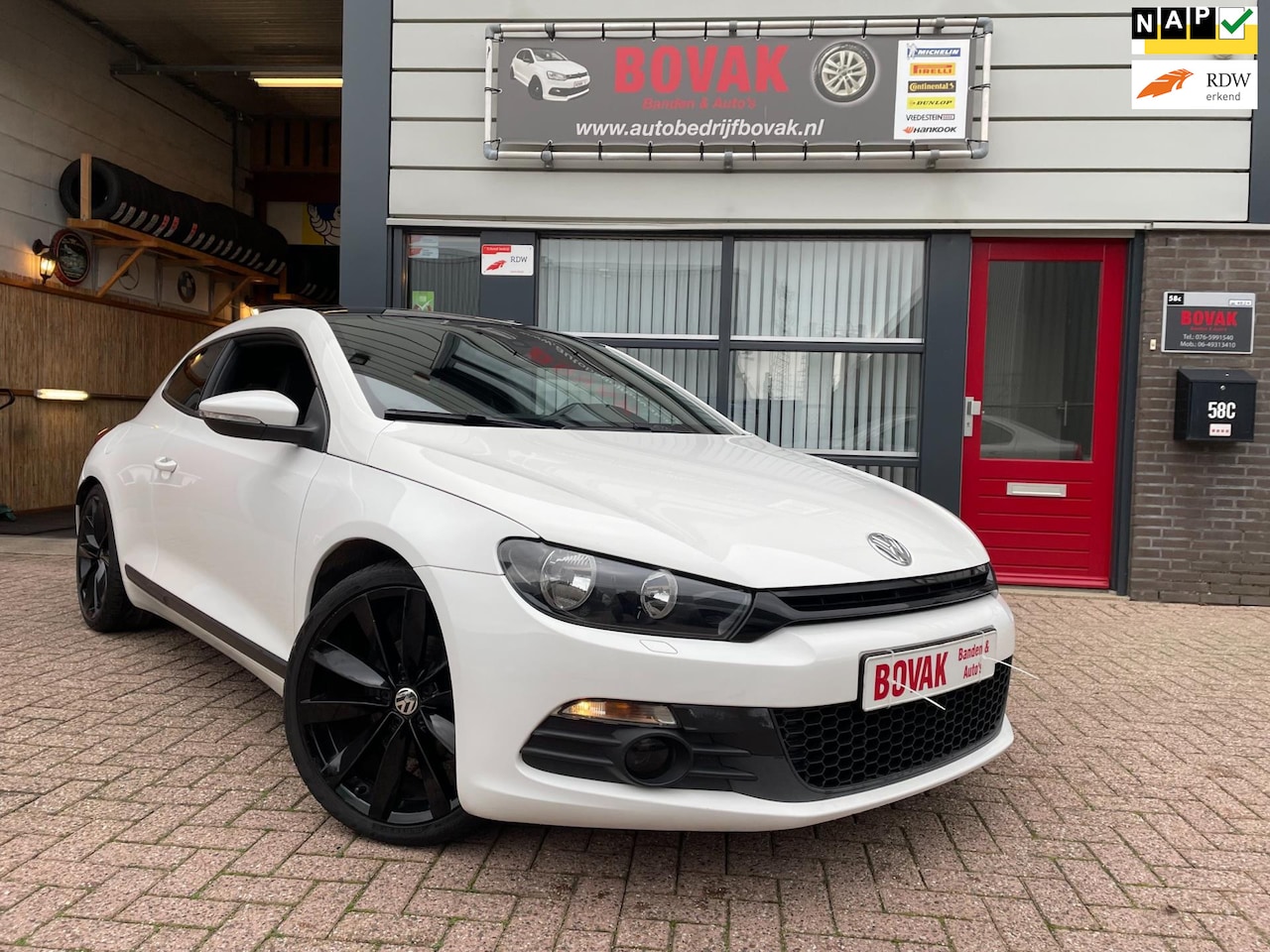 Volkswagen Scirocco - 1.4i 16v TSI Sportline Panoramadak! - AutoWereld.nl