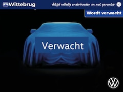 Volkswagen Golf - 1.0 TSI Life Navigatie / Extra getint glas / Airco / Bluetooth / Licht & Zicht Fabrieksgar