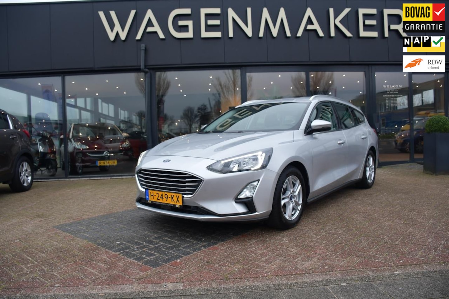 Ford Focus Wagon - 1.0 EcoBoost Cruise|NAVI|Carplay|DealerOH - AutoWereld.nl