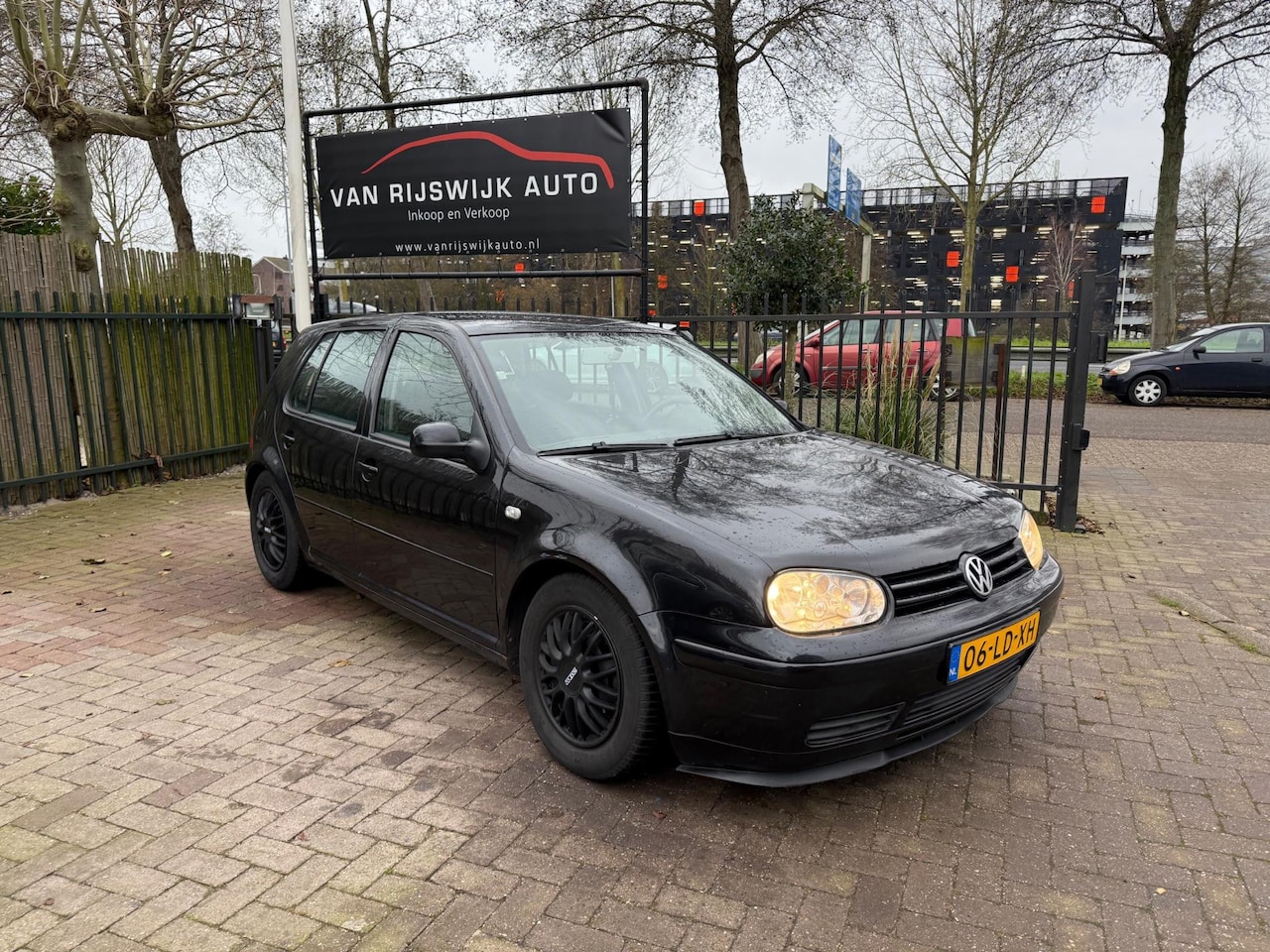 Volkswagen Golf - 1.6-16V Oxford Airco 5 Drs Geluid in Versnellingsbak rijdt nog wel - AutoWereld.nl