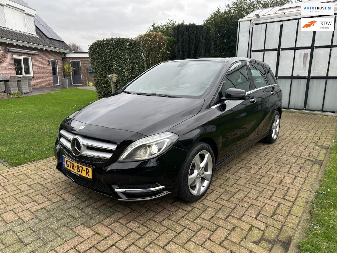 Mercedes-Benz B-klasse - 250 Aut Pano Standkachel Memory - AutoWereld.nl