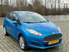 Ford Fiesta - 1.0 Champion 2e eigenaar airco navigatie elektrische ramen cv op afs