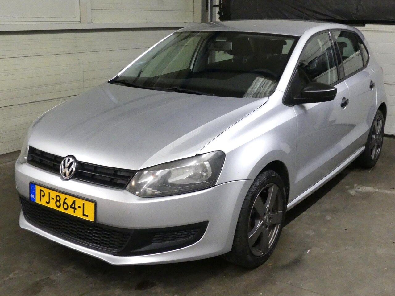 Volkswagen Polo - 1.2 - 5 deurs - Airco - Trekhaak - Mooie auto! - AutoWereld.nl