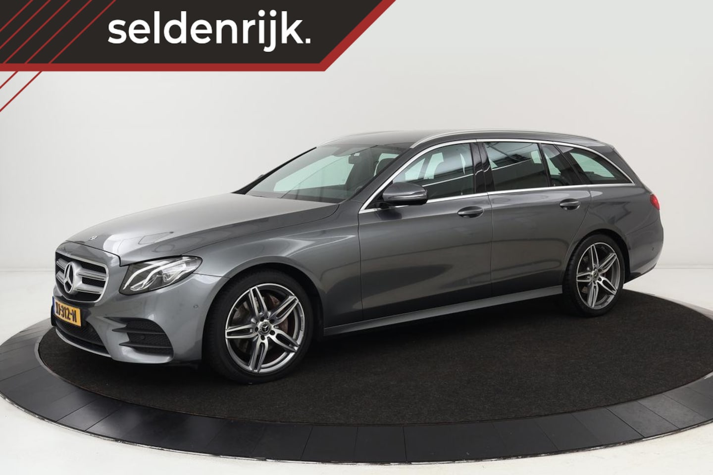 Mercedes-Benz E-klasse - 220d AMG | Leder | Sfeerverlichting | Full LED | Camera | Stoelverwarming | Navigatie | Pa - AutoWereld.nl