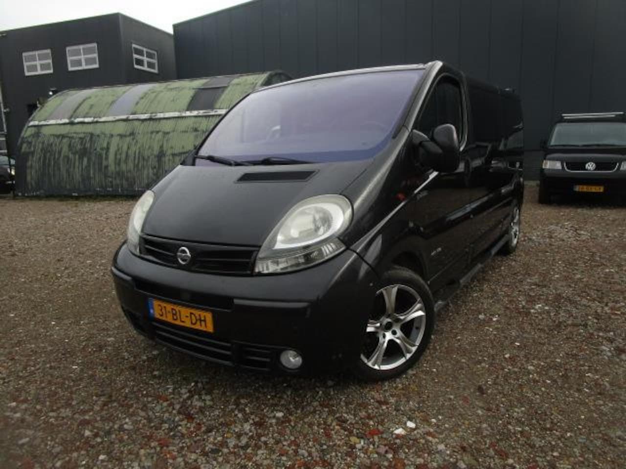 Nissan Primastar - 135.29-350 2.5CDi DC 135.29-350 2.5CDi DC, Lange L2 uitvoering - AutoWereld.nl