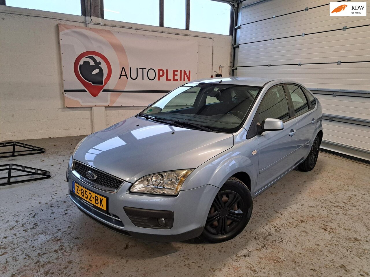 Ford Focus - 1.6-16V First Edition 1.6-16V First Edition - AutoWereld.nl