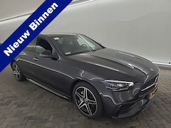 Mercedes-Benz C-klasse - 300 e AMG Line Panoramadak Wegklapbare trekhaak Lederen interieur Carplay Stuurwielverwarm