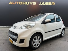 Peugeot 107 - 1.0-12V Millesim 200