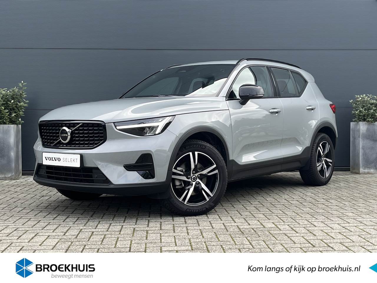 Volvo XC40 - 2.0 B4 Plus Dark | Google | Harman/Kardon | Trekhaak | Camera | - AutoWereld.nl