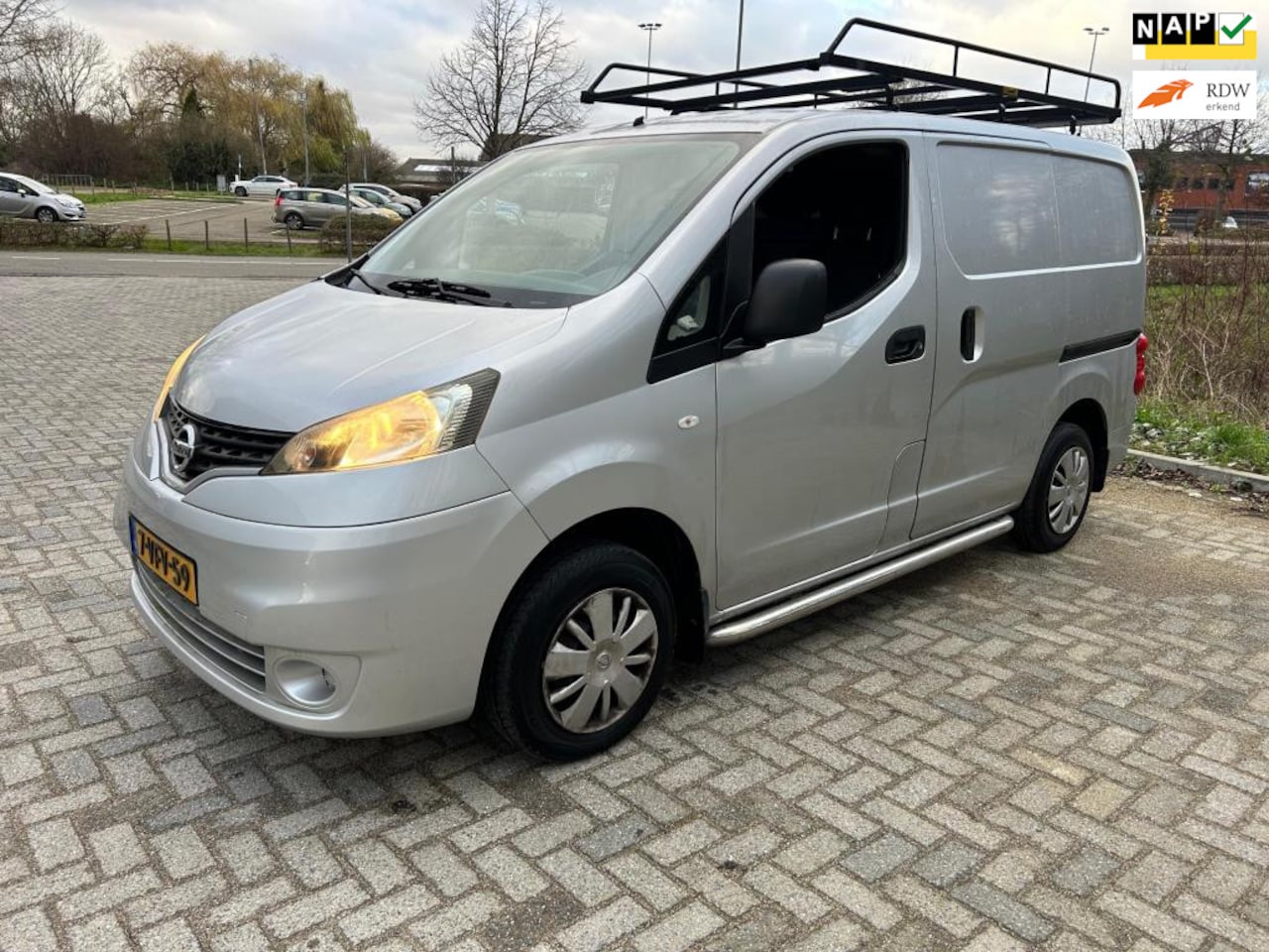 Nissan NV200 - 1.5 dCi Airco 2X Zijdeur Imperiaal Trekhaak - AutoWereld.nl