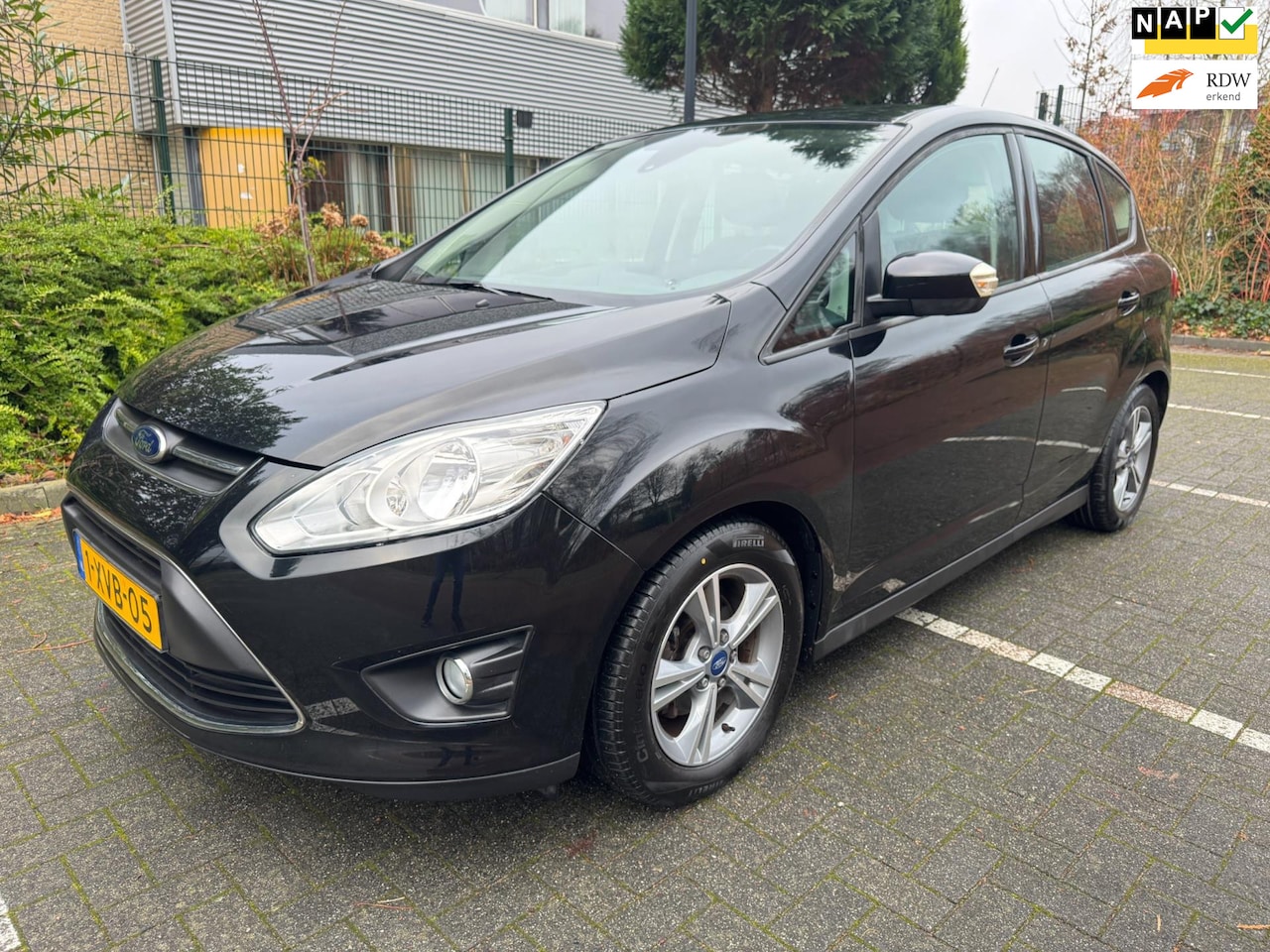 Ford C-Max - 1.0 Edition / Navi / PDC / Cruise - AutoWereld.nl