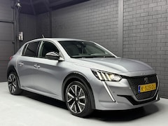 Peugeot 208 - 1.2 PureTech GT-Line NAVI | CAMERA | CARPLAY | PKRSENSOR | AUTOMAAT | 1STE EIGENAAR | LEDE