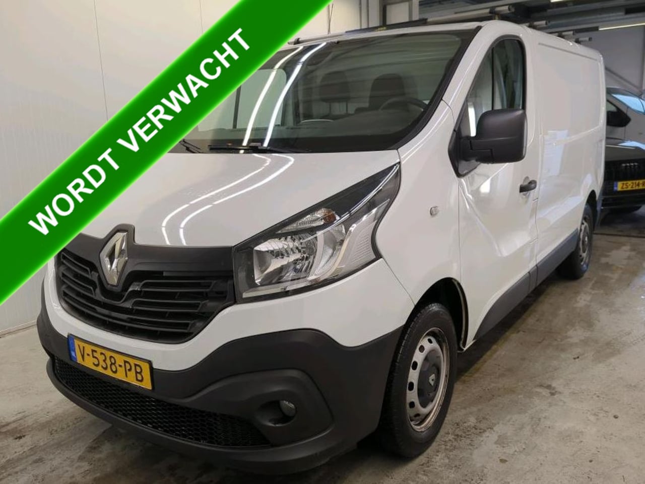 Renault Trafic - 1.6 dCi 125PK T29 L1H1 Comfort 3Pers./ 3Pers./ Trekhaak / Airco / Navagatie / Pdc.A./ - AutoWereld.nl