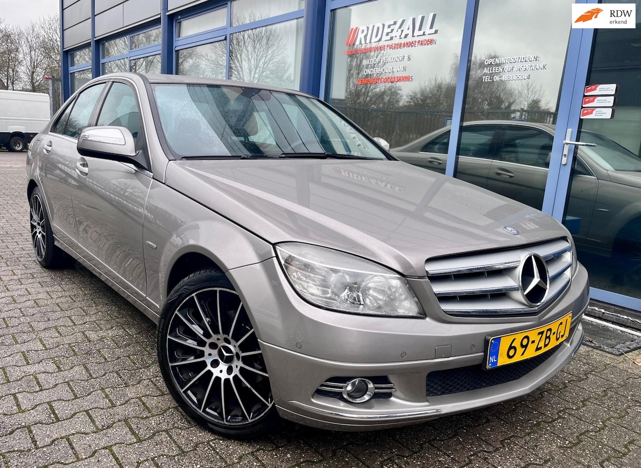 Mercedes-Benz C-klasse - 200K/NAVI/AUT/CRUISE/18INCH!!! - AutoWereld.nl