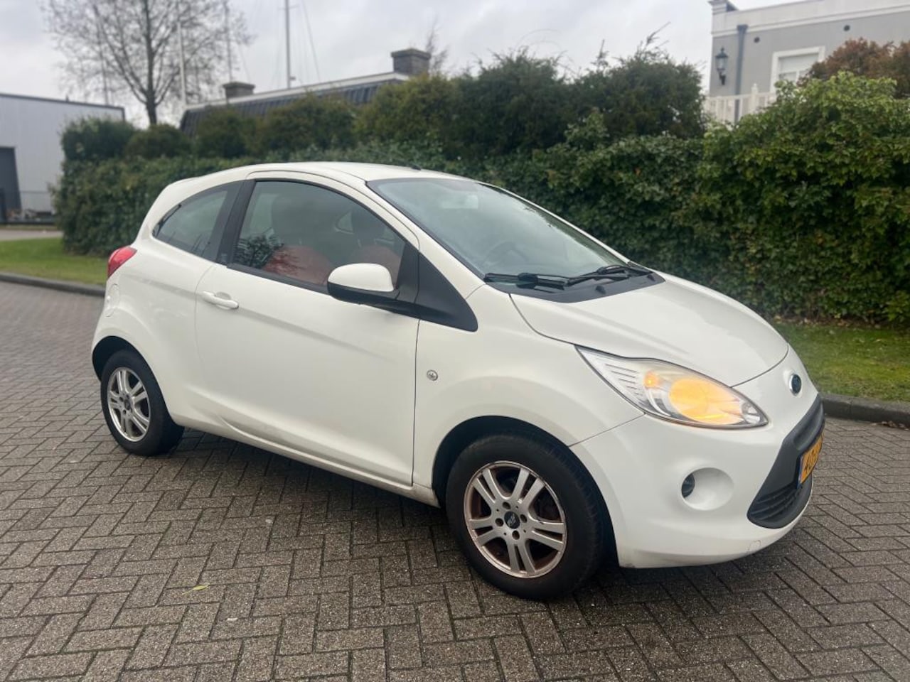 Ford Ka - 1.2 Cool&Sound *lees tekst - AutoWereld.nl