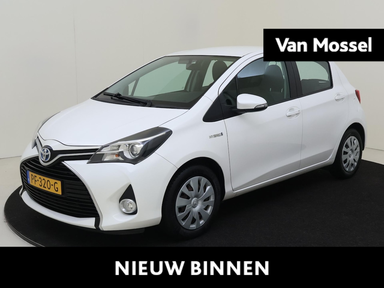 Toyota Yaris - 1.5 Hybrid 100 PK Aspiration Climate Control / Multimedia Scherm / Bluetooth Telefoon / Ca - AutoWereld.nl