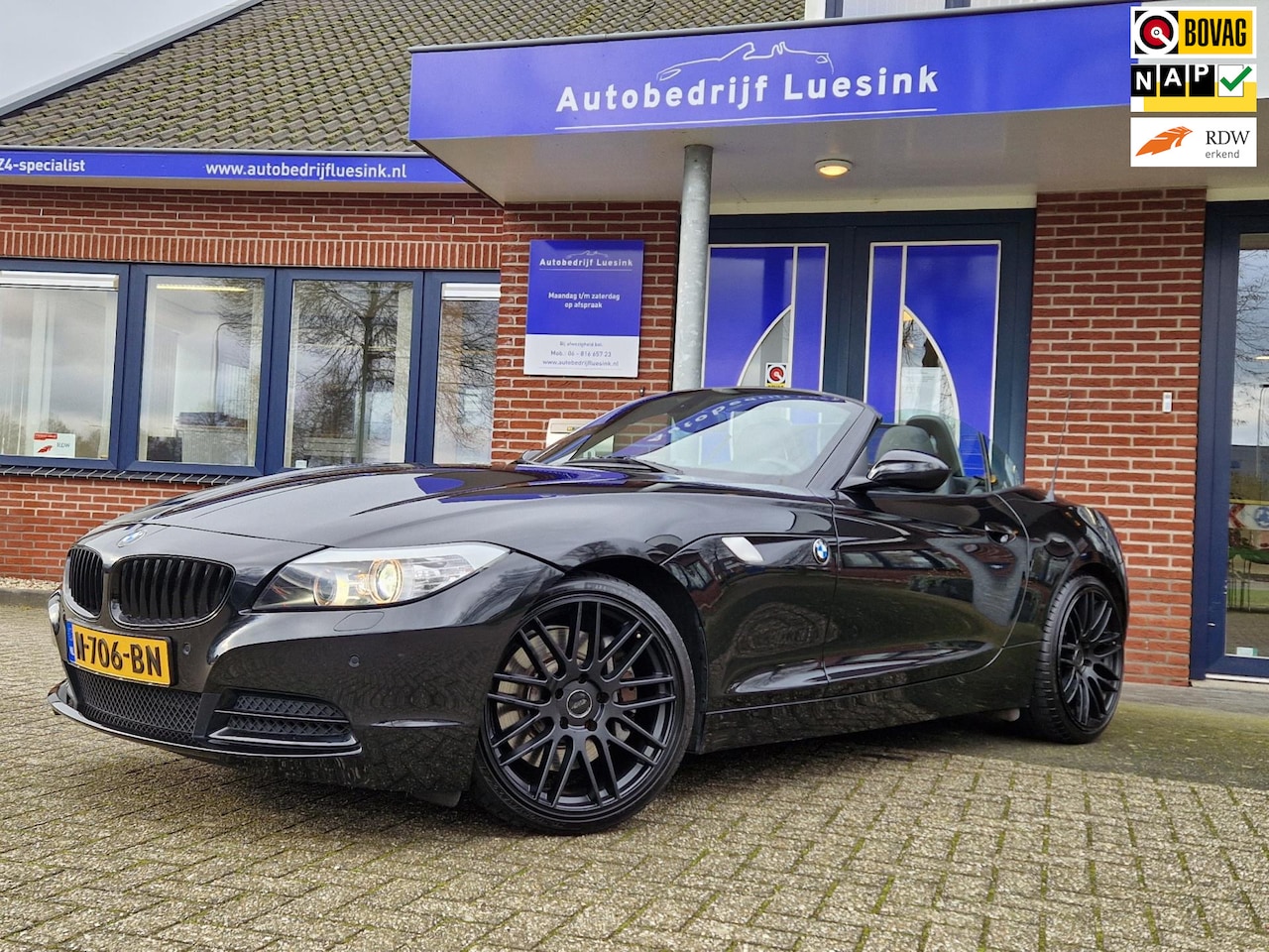 BMW Z4 Roadster - SDrive35i High Executive (20x Z4 op VOORRAAD) Navigatie Elekt. Sportstoel Stuurverwarming - AutoWereld.nl