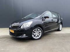 Toyota Verso - 1.8 VVT-i AUTOMAAT Limited PANO DAK CAMERA NAVI CRUISE ECC TREKHAAK