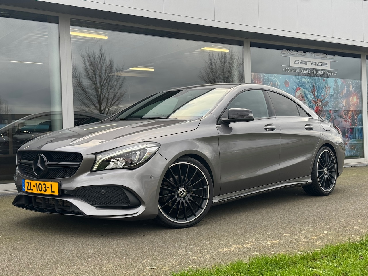 Mercedes-Benz CLA-Klasse - 180 AMG Line automaat , Achteruitrijcamera - AutoWereld.nl