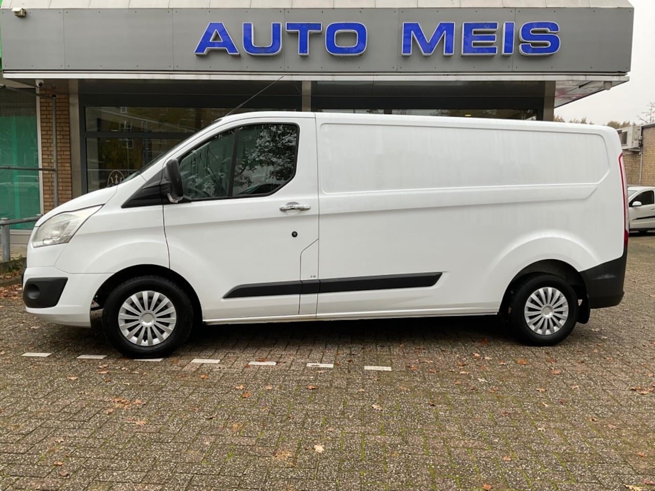 Ford Transit Custom - 290 2.2 TDCI L2H1 TR - AutoWereld.nl