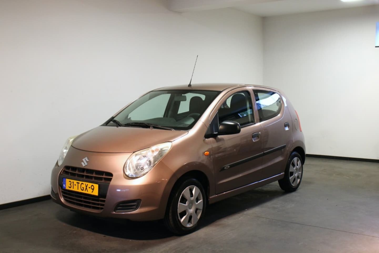 Suzuki Alto - 1.0 Comfort Plus 1.0 COMFORT PLUS - AutoWereld.nl