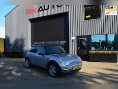 MINI Cooper - 1.6 Pepper | Panorama dak | Stoelverwarming