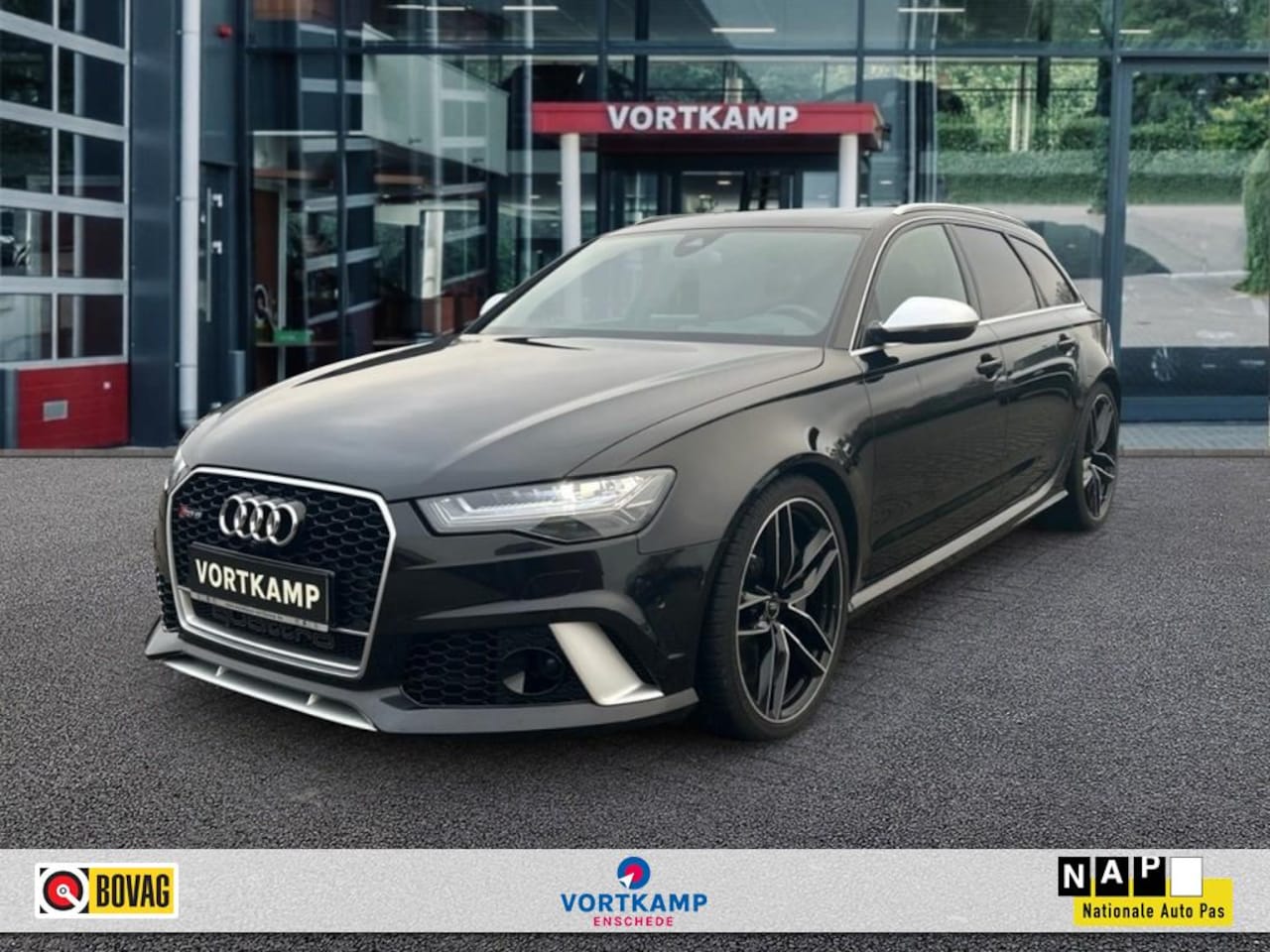 Audi RS6 - 4.0 TFSI QUATTRO AKRA-POVIC/PANO-DAK/HUD/CAMERA/LEDER/BOSE/ACC/ - AutoWereld.nl