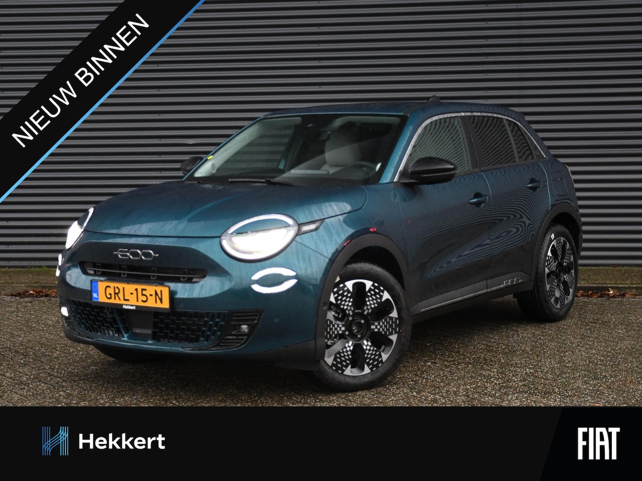 Fiat 600 - La Prima 1.2 Hybrid 100pk Automaat NAVI | ADAP. CRUISE | MASSAGE | LEDER | 18''LM | ELEK. - AutoWereld.nl