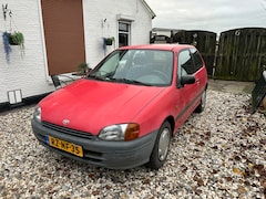 Toyota Starlet - 1.3-16V